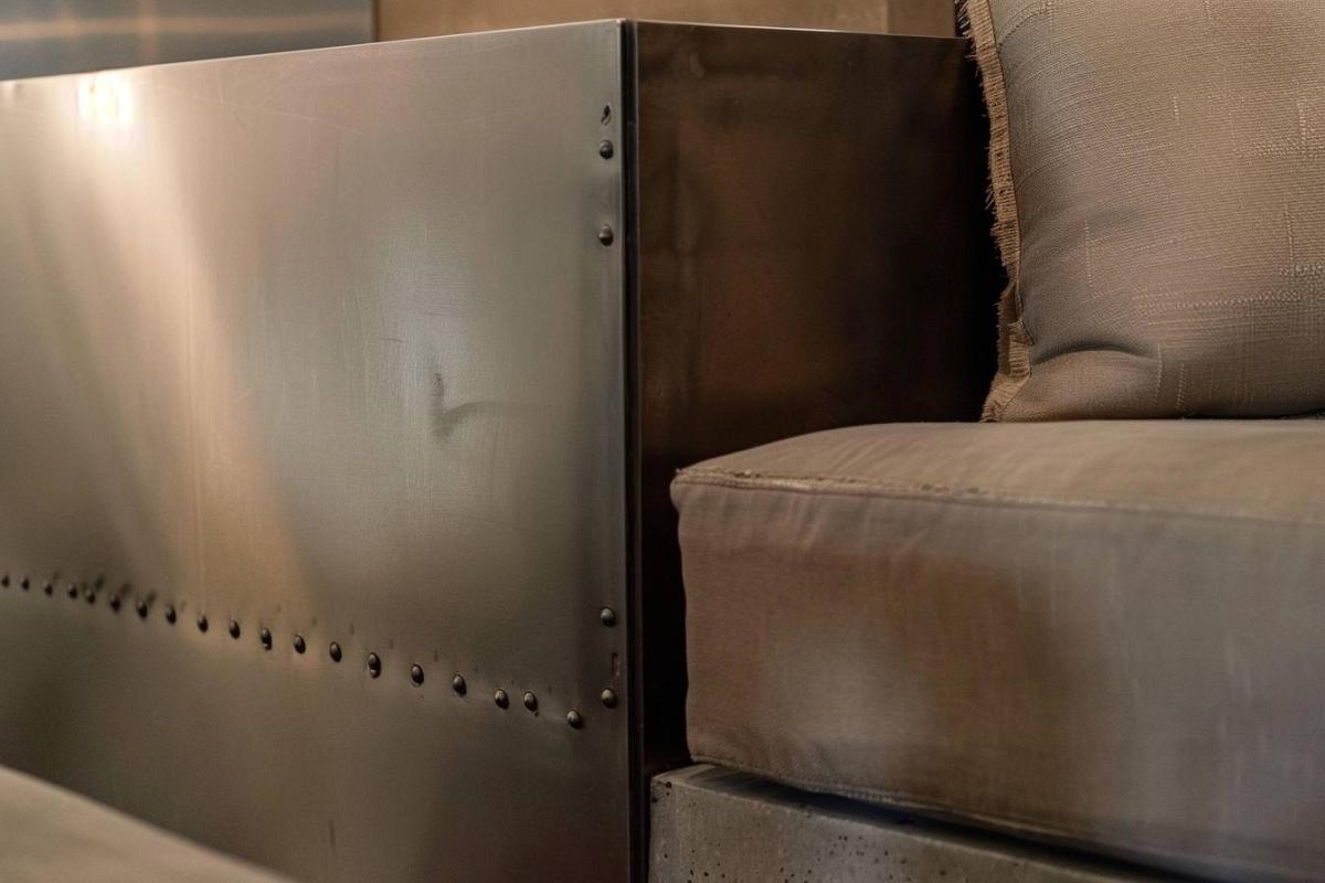 Comment intégrer la couleur taupe dans votre déco intérieure en 2025 : Guide complet